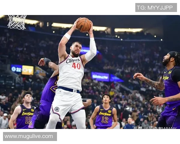 勇士与快船激战2021年1月9日精彩直播回顾与分析 勇士与快船激战2021年1月9日精彩直播回顾与分析