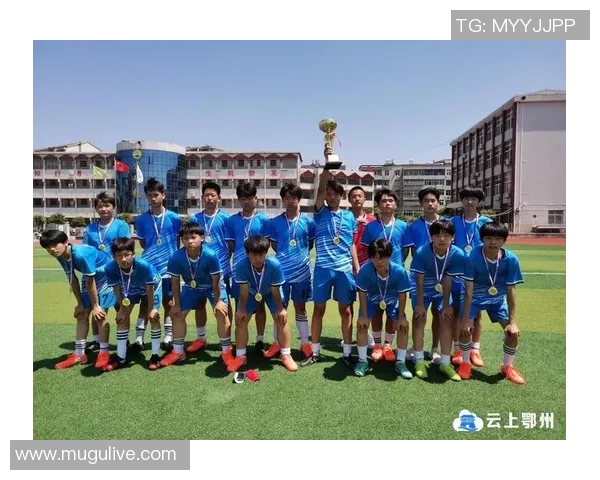 华山杯激战中国队迎战缅甸队全力争胜展现足球风采